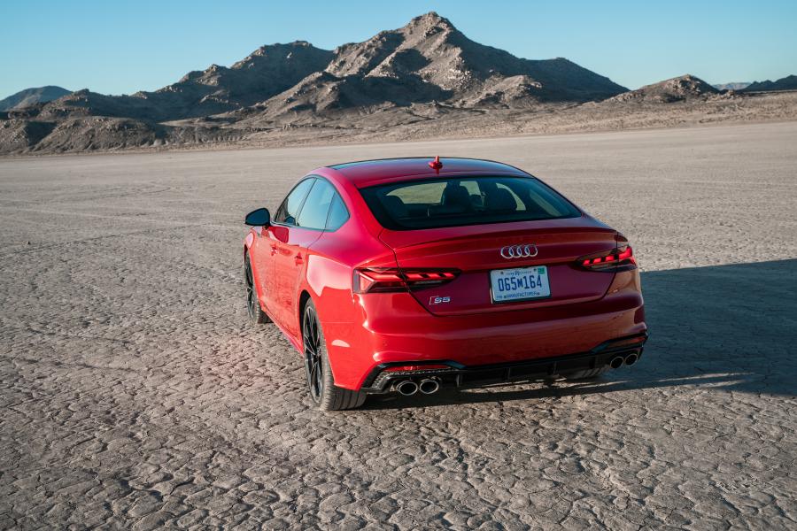  Audi S5 Sportback TFSI 2020 года  (NA) (фото 16 из 38)